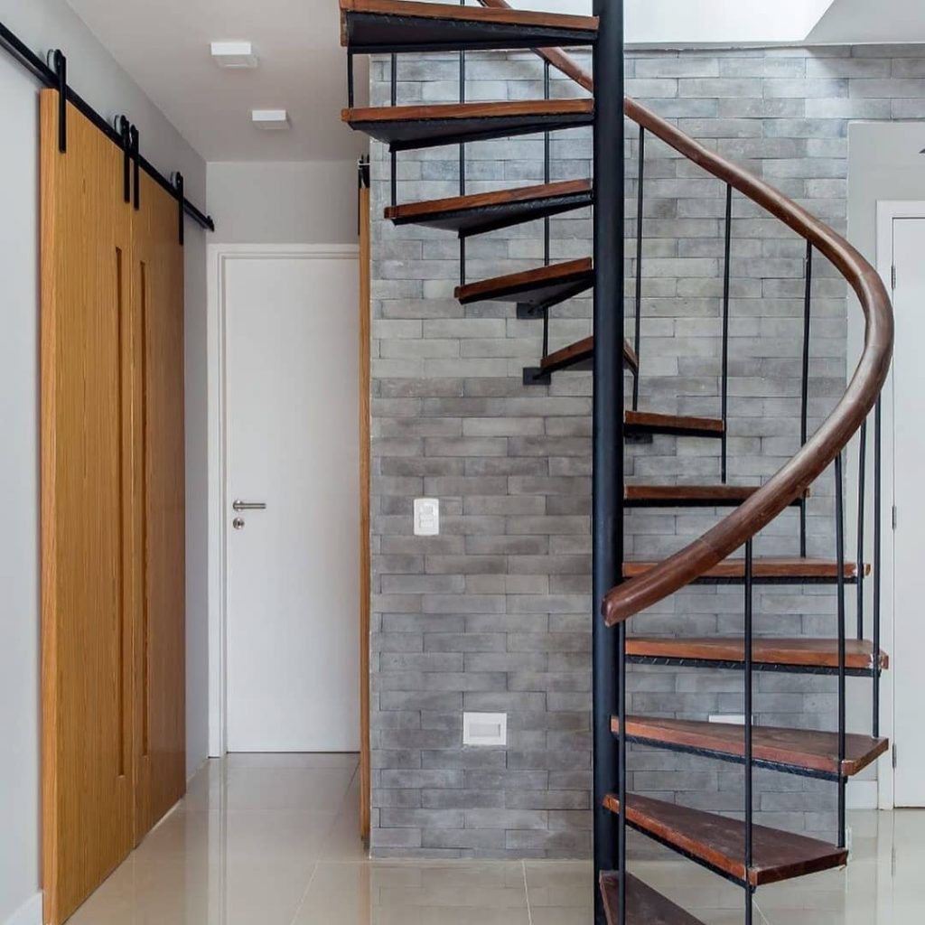 7 famosos estilos de escadas e como escolher o melhor